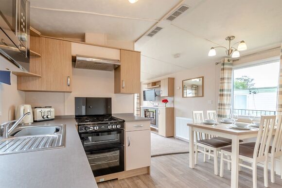 Gold Caravan with decking 6 - Romney Sands, New Romney