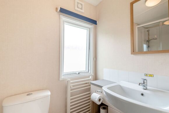 Gold Caravan with decking 6 - Romney Sands, New Romney