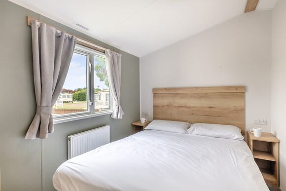 Silver Caravan with parking P, Silver Caravan with parking - Romney Sands, New Romney