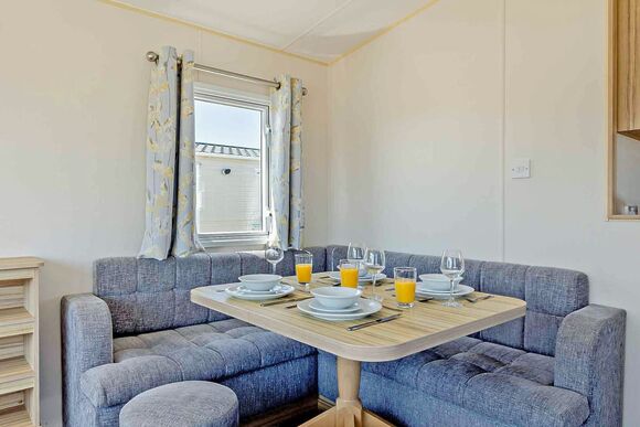 Bronze 2 Bedroom Caravan, Sleeps 6 - Sandy Bay, Ashington