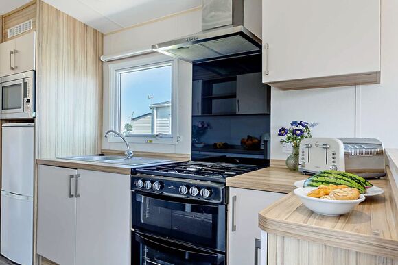 Bronze 2 Bedroom Caravan, Sleeps 6 - Sandy Bay, Ashington