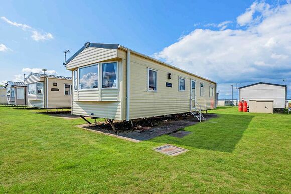 Bronze 3 Bedroom Caravan, Sleeps 8 - Sandy Bay, Ashington