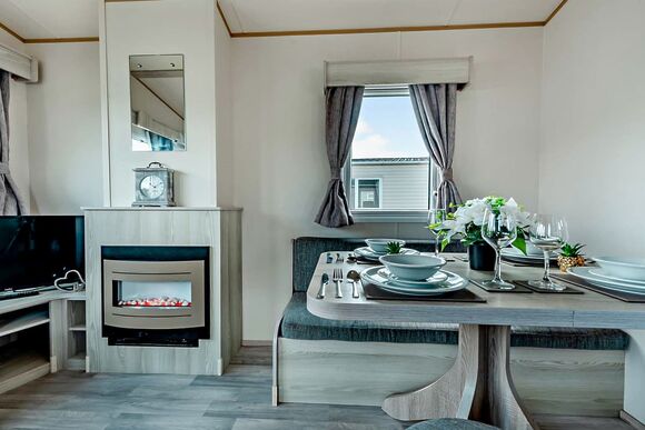 Bronze 3 Bedroom Caravan, Sleeps 8 - Sandy Bay, Ashington