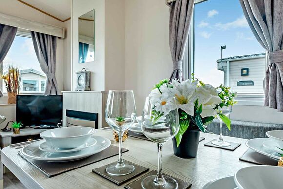 Bronze 3 Bedroom Caravan, Sleeps 8 - Sandy Bay, Ashington