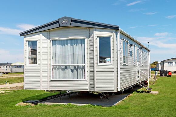 Gold 2 Bedroom Caravan, Sleeps 6 - Sandy Bay, Ashington