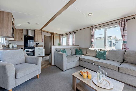 Gold Caravan with decking - Sandy Bay, Ashington