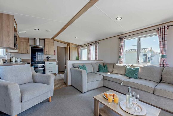 Gold 2 Bedroom Caravan, Sleeps 6. With parking - Sandy Bay, Ashington