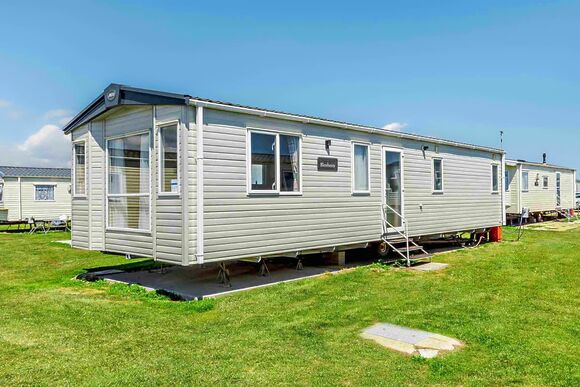 Gold 2 Bedroom Caravan, Sleeps 6. With parking - Sandy Bay, Ashington
