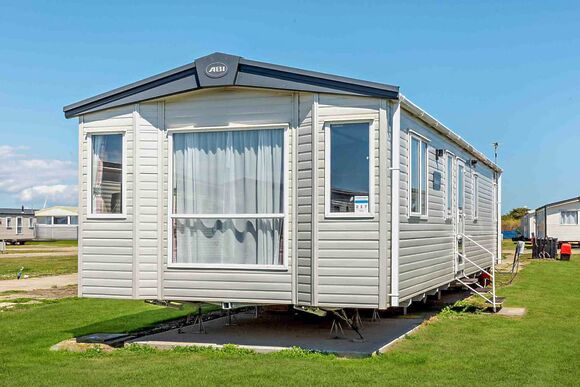 Gold 2 Bedroom Caravan, Sleeps 6. With parking - Sandy Bay, Ashington