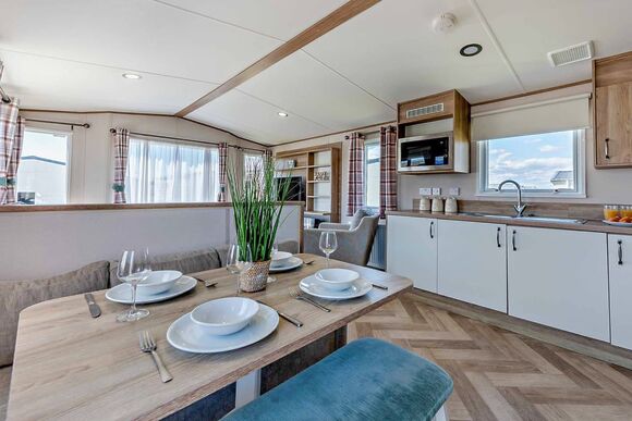 Gold 2 Bedroom Caravan, Sleeps 6. With parking - Sandy Bay, Ashington