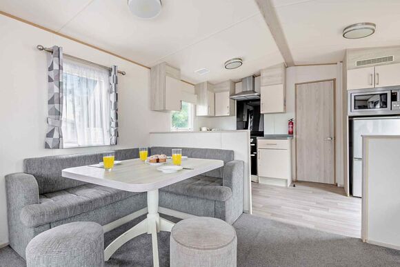 Gold 3 Bedroom Caravan, Sleeps 8 - Sandy Bay, Ashington