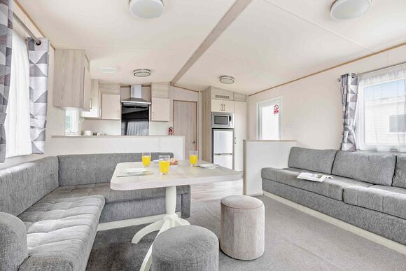 Gold 3 Bedroom Caravan, Sleeps 8 - Sandy Bay, Ashington