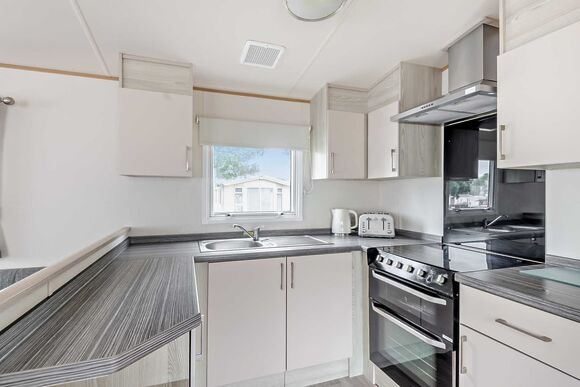 Gold 3 Bedroom Caravan, Sleeps 8 - Sandy Bay, Ashington