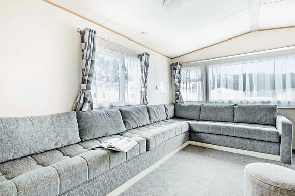 Gold 3 Bedroom Caravan, Sleeps 8. With parking - Sandy Bay, Ashington