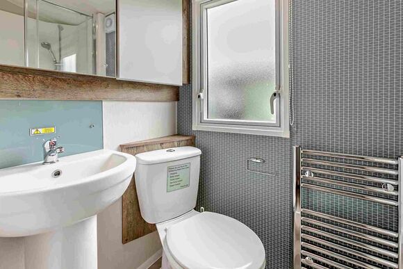 Gold Premium 3 Bedroom Caravan, Sleeps 8. With decking - Sandy Bay, Ashington