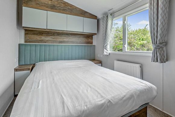 Gold Premium Caravan, Sleeps 8. With parking, ensuite, deck & sea view - Sandy Bay, Ashington