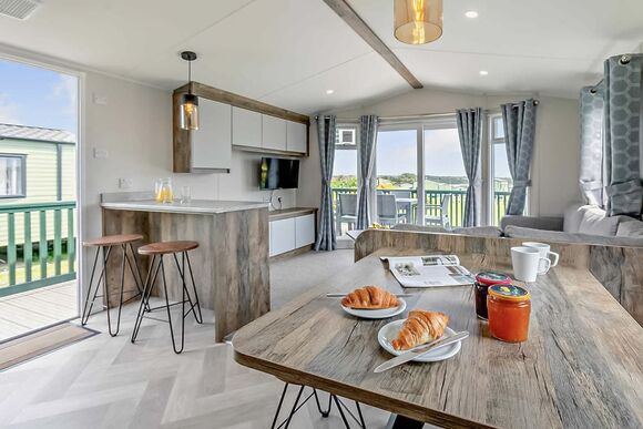 Gold Premium 3 Bedroom Caravan, Sleeps 8. With ensuite & decking - Sandy Bay, Ashington