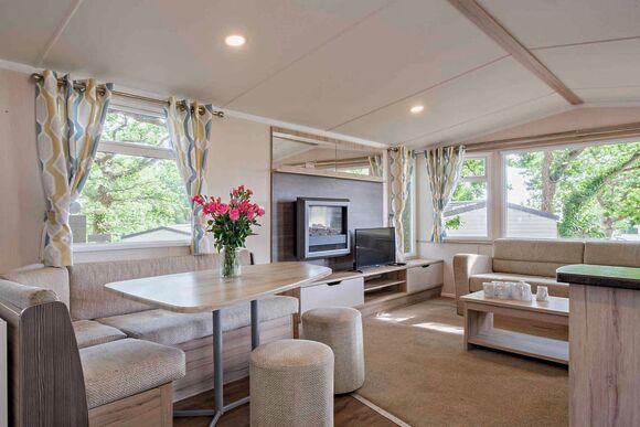 Silver 2 Bedroom Caravan, Sleeps 6 - Sandy Bay, Ashington