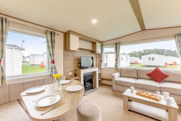 Silver 3 Bedroom Caravan, Sleeps 8 - Skipsea Sands, Skipsea, East Yorkshire