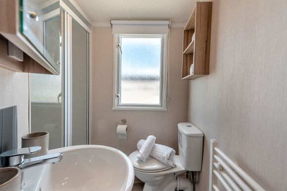 Bronze 2 Bedroom Caravan, Sleeps 4 P, Bronze 2 Bedroom Caravan, Sleeps 4 - Sandylands, Saltcoats,