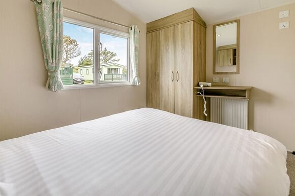 Bronze Caravan with decking - Sandylands, Saltcoats,