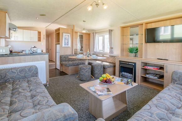 Gold Caravan with decking - Sandylands, Saltcoats,