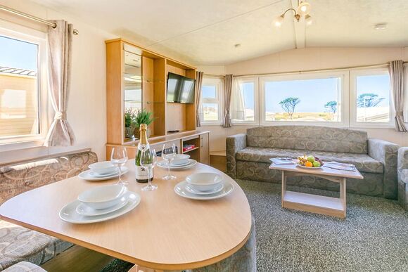Gold Caravan with parking P, Gold Caravan with parking - Sandylands, Saltcoats,