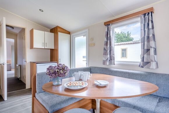 Silver 2 Bedroom Caravan, Sleeps 6 - Sandylands, Saltcoats,