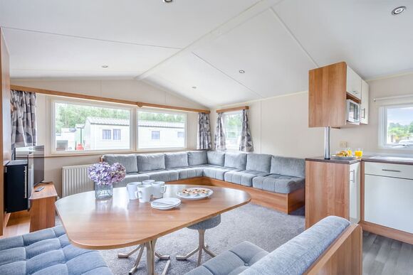 Silver 2 Bedroom Caravan, Sleeps 6 - Sandylands, Saltcoats,