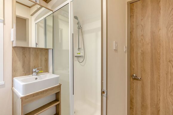 Silver 3 Bedroom Caravan, Sleeps 8 P, Silver 3 Bedroom Caravan, Sleeps 6. With decking, Silver 3 Bedroom Caravan, Sleeps 8 - Sandylands, Saltcoats,