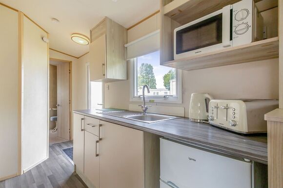 Bronze 2 Bedroom Caravan, Sleeps 4, Bronze 2 Bedroom Caravan, Sleeps 4 P - Sunnydale, Saltfleet, Nr Mablethorpe