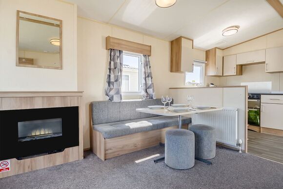 Gold 2 Bedroom Caravan, Sleeps 6 P, Gold 2 Bedroom Caravan, Sleeps 6 - Sunnydale, Saltfleet, Nr Mablethorpe