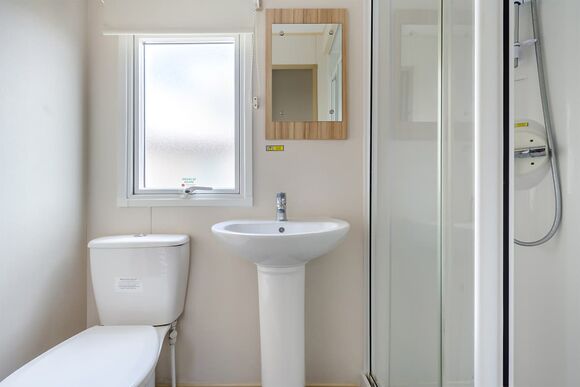 Silver 3 Bedroom Caravan, Sleeps 8 - Sunnydale, Saltfleet, Nr Mablethorpe