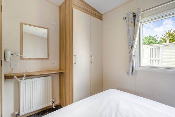 Silver Caravan with parking - Sunnydale, Saltfleet, Nr Mablethorpe