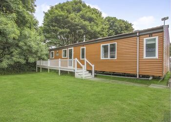 Prestige Lodge, parking, ensuite, decking & HT - Southview, Skegness
