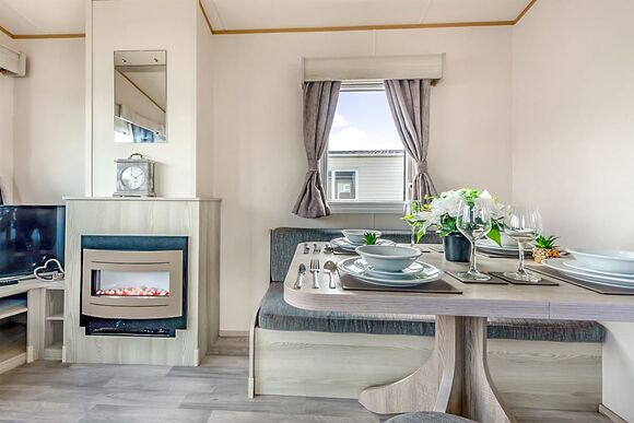 Bronze Caravan with parking - Southview, Skegness