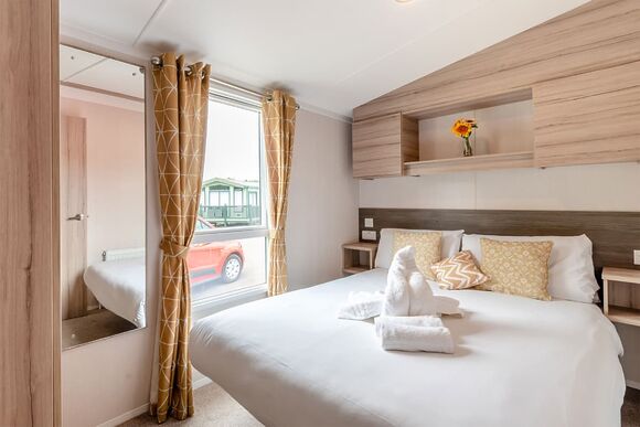 Silver Caravan with parking - Southview, Skegness