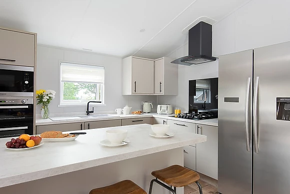 Starfish Lodge - Thorness Bay, Thorness, Nr Cowes