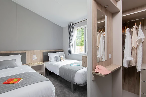 Starfish Lodge - Thorness Bay, Thorness, Nr Cowes