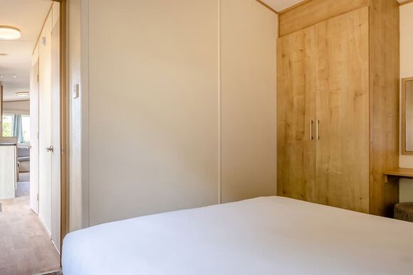 Bronze Caravan with parking - Thorness Bay, Thorness, Nr Cowes