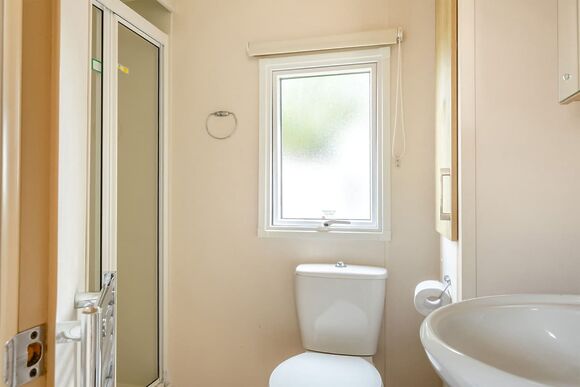 Bronze Caravan with parking P, Bronze Caravan with parking - Thorness Bay, Thorness, Nr Cowes