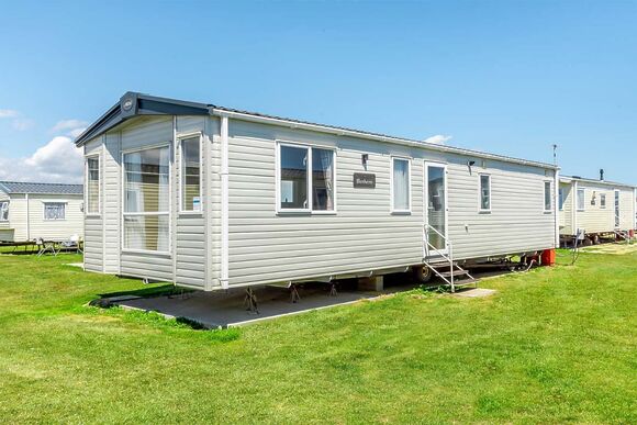 Gold Caravan with parking 6, Gold Caravan with parking 6 P - Thorness Bay, Thorness, Nr Cowes