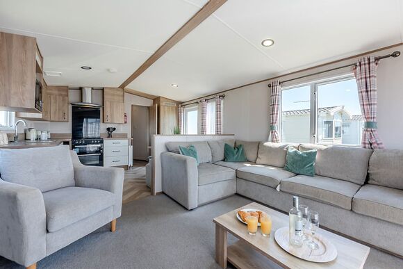Gold Caravan with parking 6, Gold Caravan with parking 6 P - Thorness Bay, Thorness, Nr Cowes