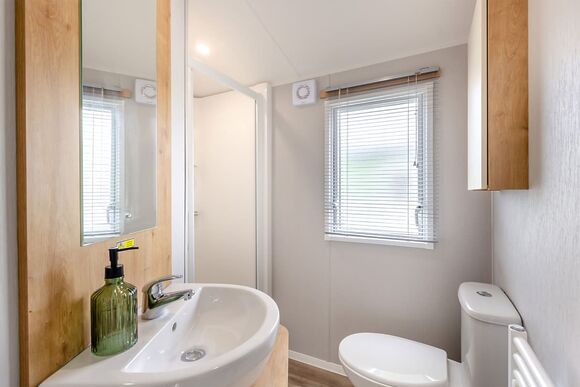 Bronze Caravan with parking 4 - Todber Valley, Gisburn, Ribble Valley