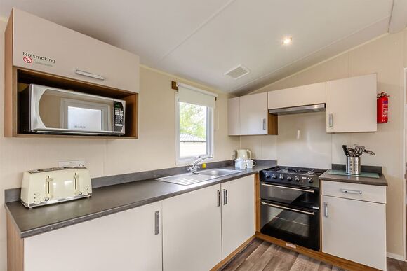 Silver Caravan with parking 6 - Todber Valley, Gisburn, Ribble Valley