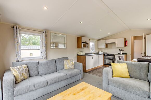 Silver Caravan with parking 6 P, Silver Caravan with parking 6 - Todber Valley, Gisburn, Ribble Valley