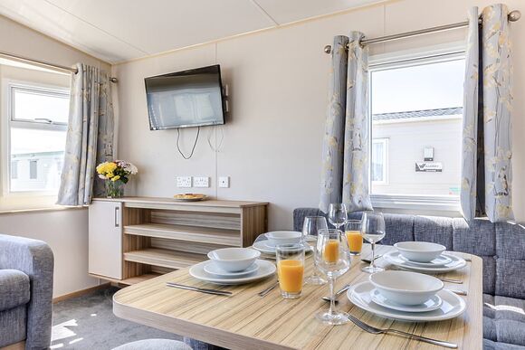 Bronze Caravan with parking - Ty Mawr, Towyn