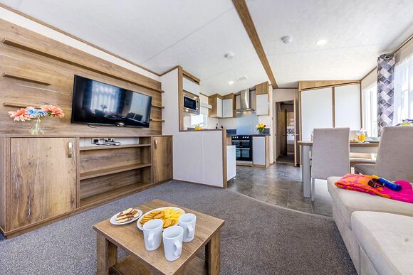 Gold 3 Bedroom Caravan, Sleeps 8 - Ty Mawr, Towyn