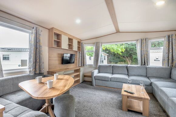 Gold 3 Bedroom Caravan, Sleeps 8 - Ty Mawr, Towyn