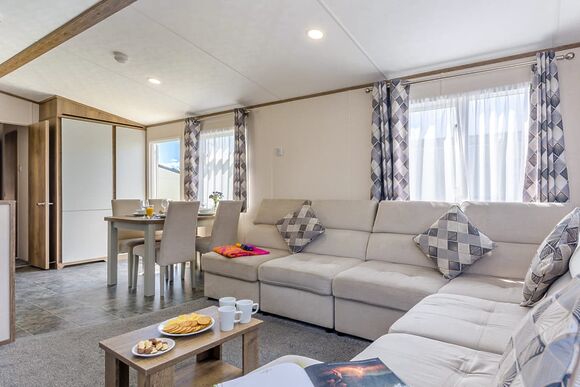 Gold 3 Bedroom Caravan, Sleeps 8 - Ty Mawr, Towyn